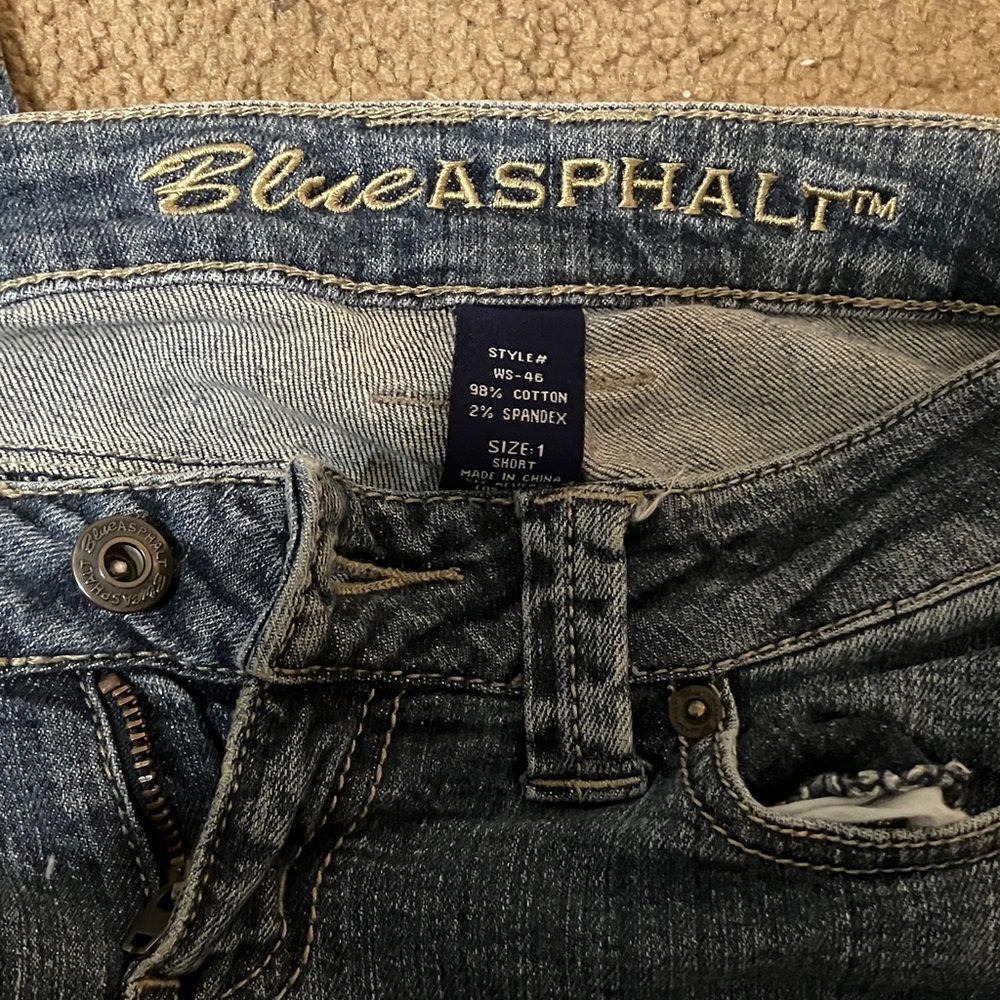 Short Skinny Very Low-Rise Jeans